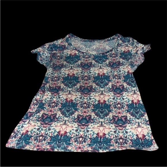 BDG Design Top - Picture 2 of 5